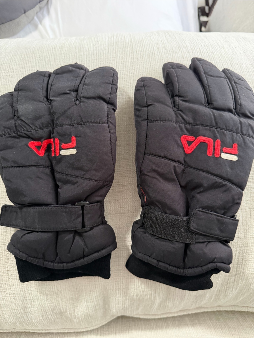 Fila Black Gloves with Red Logo Embroidery